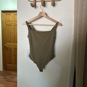 SKIMS Fits Everybody Square Neck Bodysuit